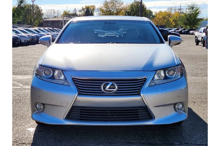 $14572 : 2015 ES 350 image 6