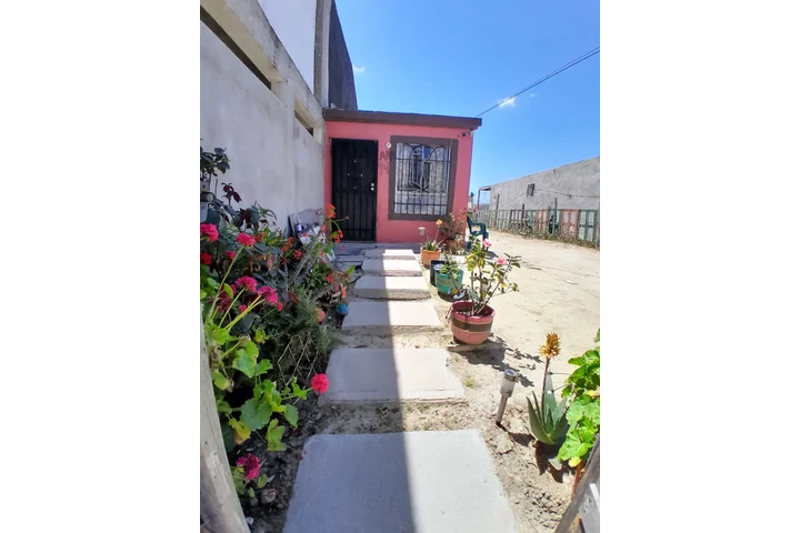 $960000 : Venta de Casa LOS VALLES Tj image 3