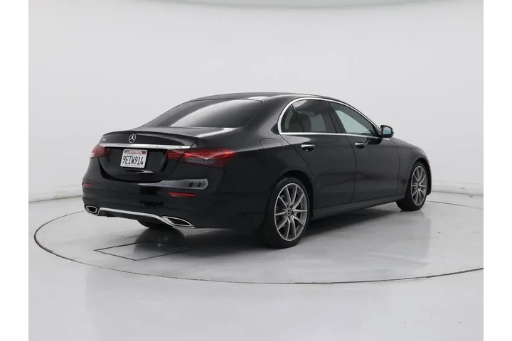$38998 : Mercedes-Benz E-Class 2022 E image 8