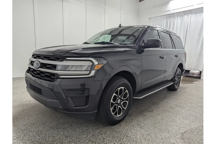 $35597 : Ford Expedition 2022 4x2 XLT image 5