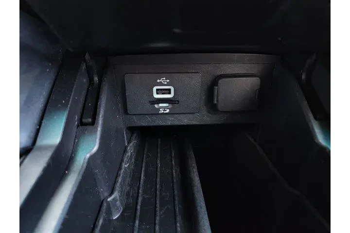 $11843 : Ford Explorer 2016 AWD Limit image 8