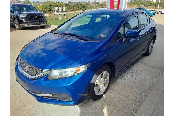 $13255 : Honda Civic 2015 LX 4dr Seda image 5