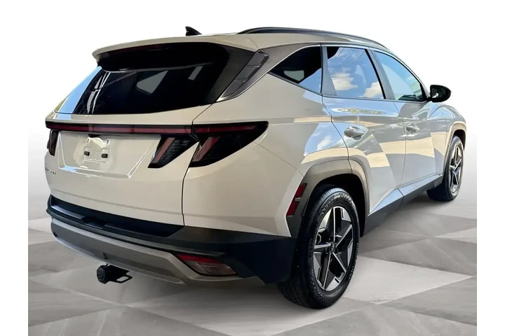 $25948 : Hyundai TUCSON 2025 SEL Conv image 8