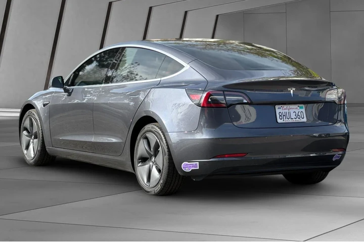 $22000 : Tesla Model 3 2018 Long Rang image 10