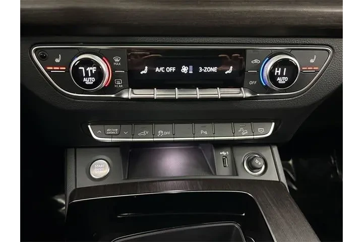 $36200 : Audi Q5 2024 AWD e quattro S image 10