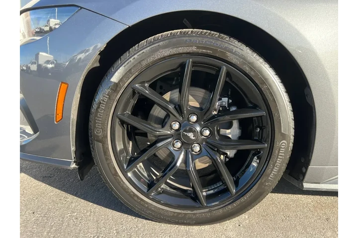 $30489 : Ford Mustang 2024 EcoBoost 2 image 10