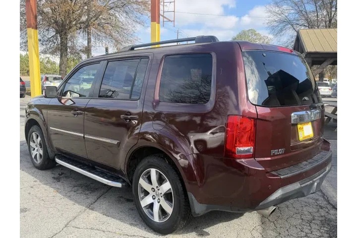 2014 Pilot Touring image 4