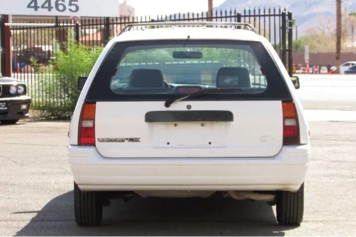 $2995 : 1995 Escort LX image 7