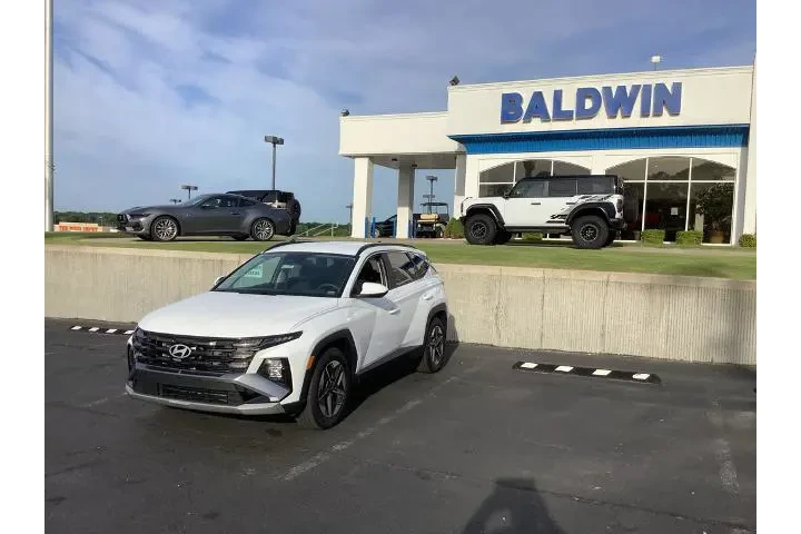 $32950 : Hyundai TUCSON 2025 SEL 4dr image 3