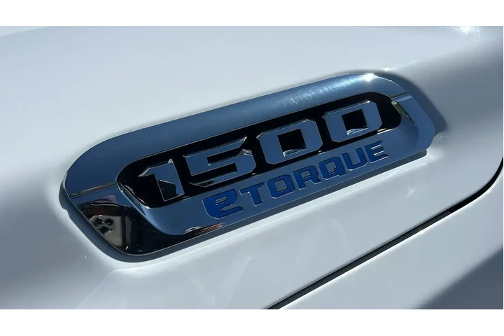 $37484 : Ram 1500 2023 4x4 Big Horn 4 image 10