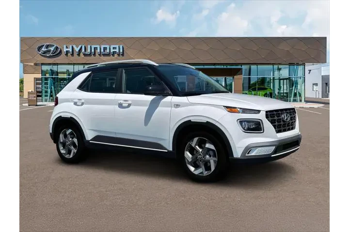 $22000 : Hyundai VENUE 2025 Limited 4 image 10