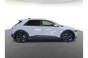 $24500 : Hyundai IONIQ 5 2024 SE 4dr thumbnail