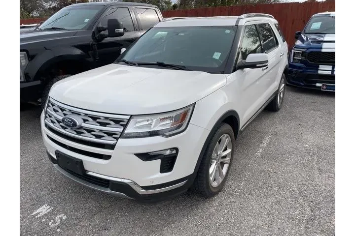 $20100 : Ford Explorer 2018 AWD Limit image 2