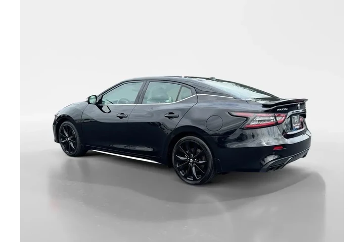 $27286 : Nissan Maxima 2022 3.5 SR 4d image 3