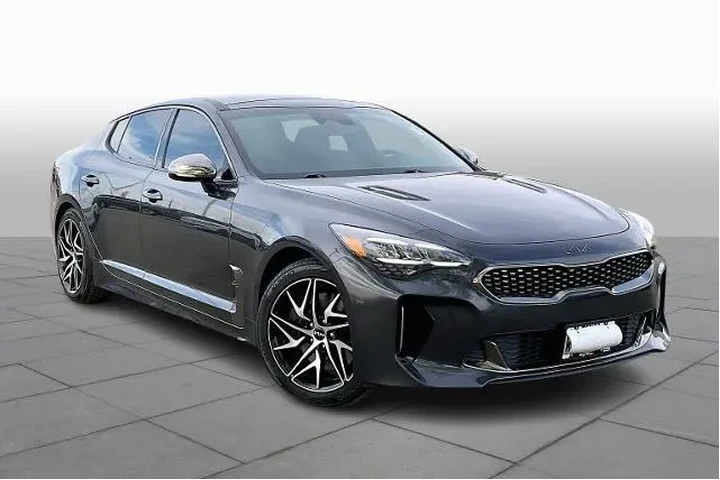 $25491 : Kia Stinger 2022 GT-Line 4dr image 2
