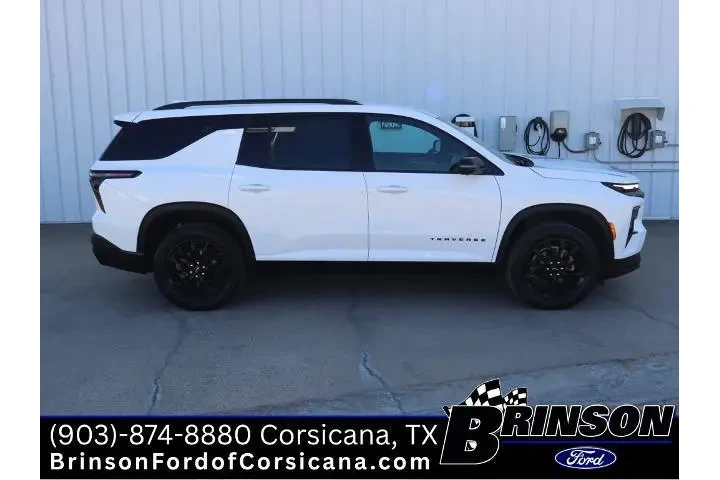 $33600 : Chevrolet Traverse 2024 LT 4 image 8