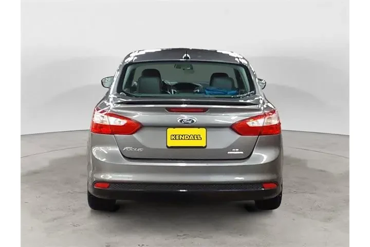 $6961 : Ford Focus 2013 SE 4dr Sedan image 4