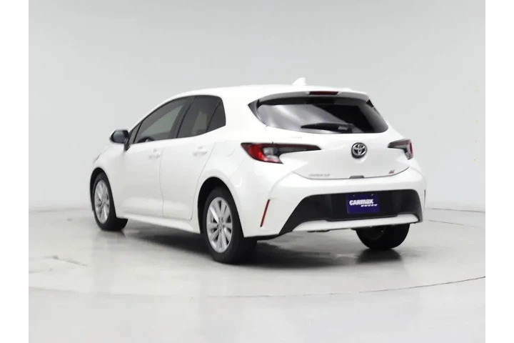 $24998 : Toyota Corolla Hatchback 202 image 2