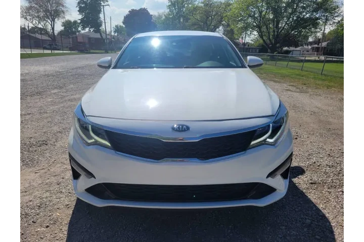 $11495 : 2020 Optima LX image 8