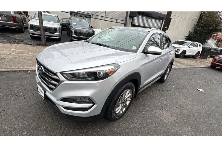 $12178 : Hyundai TUCSON 2018 AWD SEL image 1