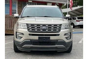 $12985 : Ford Explorer 2017 AWD Limit thumbnail