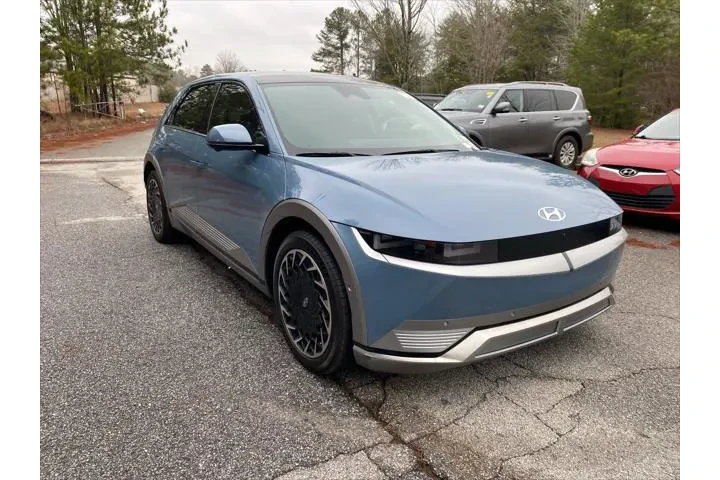 $27960 : Hyundai IONIQ 5 2024 AWD Lim image 8