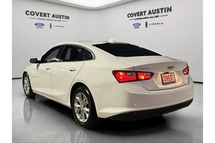 $17691 : Chevrolet Malibu 2024 LT 4dr image 3