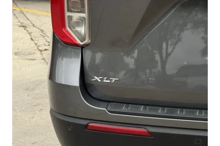 $28791 : Ford Explorer 2023 XLT 4dr S image 7