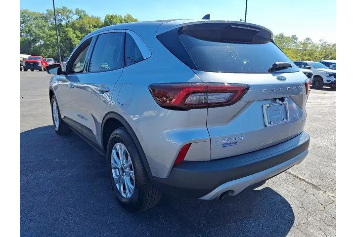 $24551 : Ford Escape 2024 AWD Active image 5