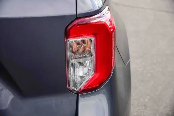 $17399 : Ford Explorer 2021 XLT 4dr S image 7