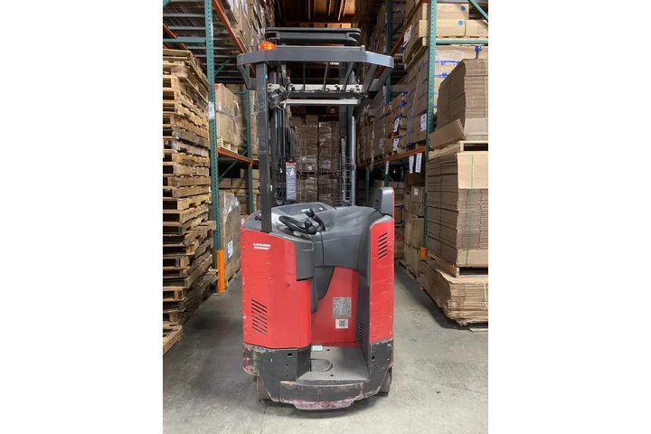 HIRING FORKLIFT DRIVER image 1