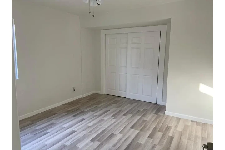 $2800 : CASITA PARA RENTAR EN SANTAANA image 3