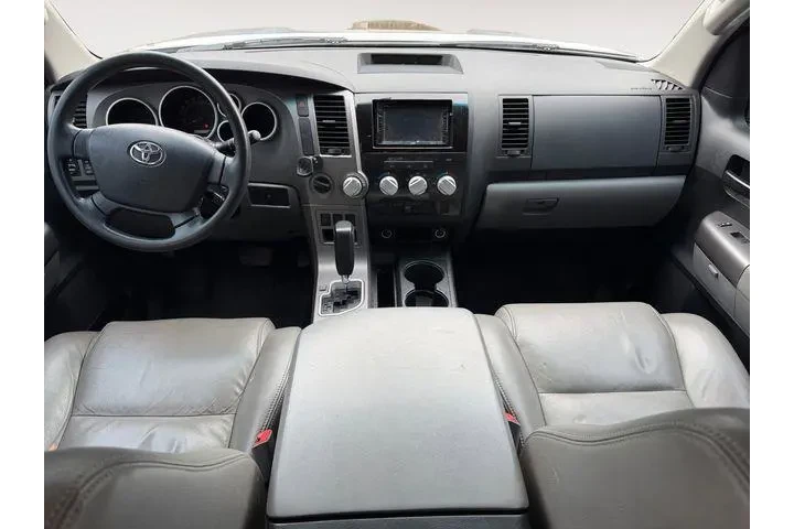 $14961 : Toyota Tundra 2012 4x4 Grade image 10