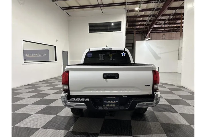 $31599 : Tacoma 2WD 2023 image 5