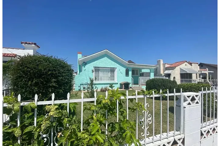 $2180 : GOOD HOME CASA Los Angeles,CA image 1