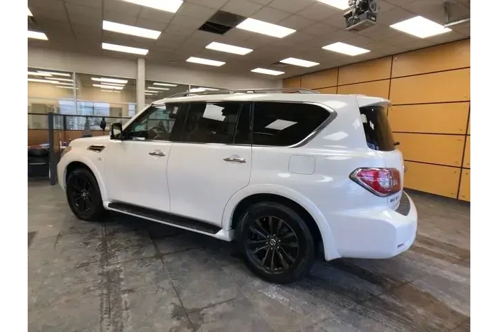 $23422 : Nissan Armada 2019 4x4 Plati image 5