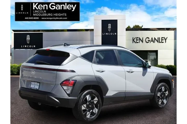 $23998 : Hyundai KONA 2024 AWD SEL 4d image 7
