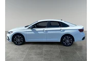 $24950 : Volkswagen Jetta 2025 Sport thumbnail