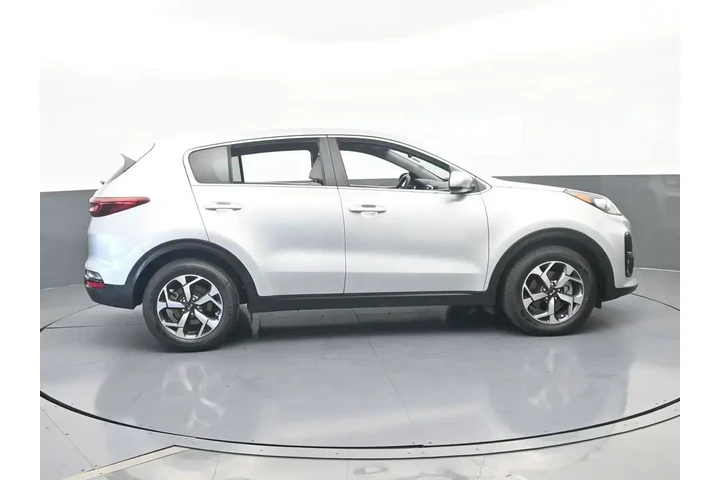 $13199 : Kia Sportage 2022 LX 4dr SUV image 7