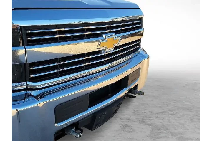$27399 : Chevrolet Silverado 2500HD 2 image 3