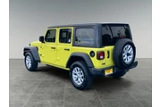 $33759 : Jeep Wrangler 2023 thumbnail