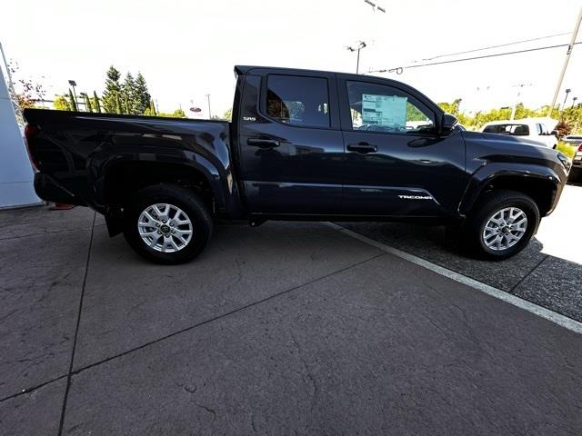 $42789 : 2024 Tacoma SR5 image 6