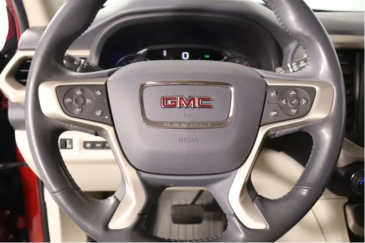 $32999 : GMC Acadia 2022 Denali 4dr S image 3