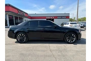 2014 300 4dr Sdn 300S AWD en Lexington