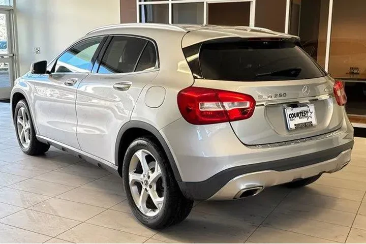 $16748 : Mercedes-Benz GLA 2018 AWD G image 6