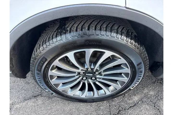 $25985 : Lincoln Aviator 2020 Reserve image 10