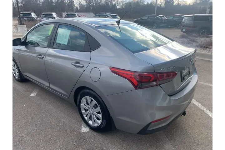 $11976 : Hyundai ACCENT 2021 SE 4dr S image 3