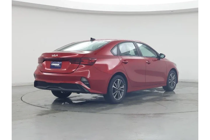 $16998 : Kia Forte 2024 LXS 4dr Sedan image 8