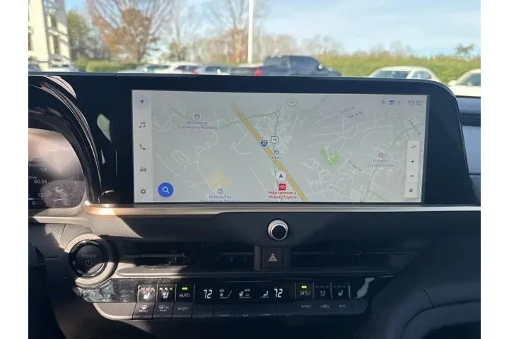 $38877 : Toyota Crown 2024 AWD Limite image 8