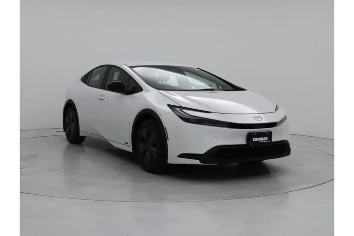 $29998 : Toyota Prius 2025 AWD LE 4dr image 1